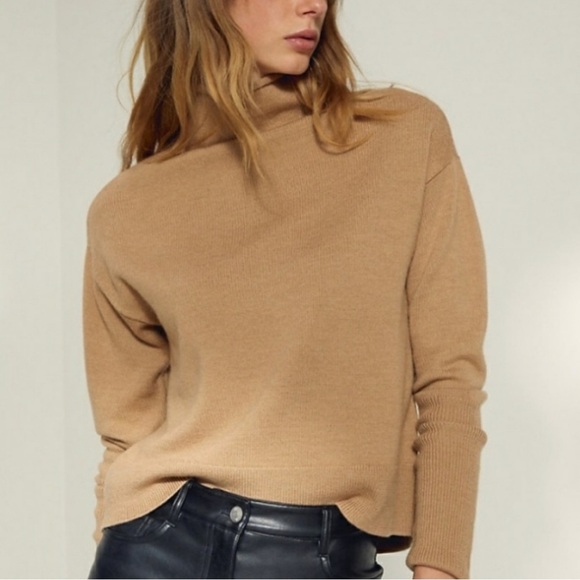 NWOT Wilfred Aritzia Cyprie Sweater - Picture 4 of 6